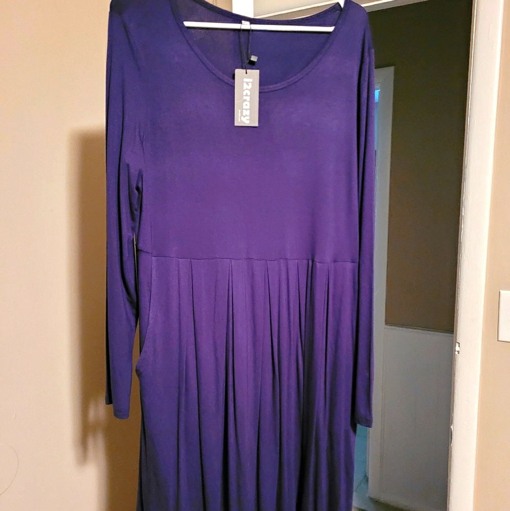 Dress with pockets